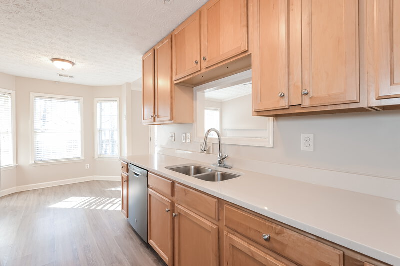 2,940/Mo, 330 Fieldstone Ln Covington, GA 30016 Kitchen View 2