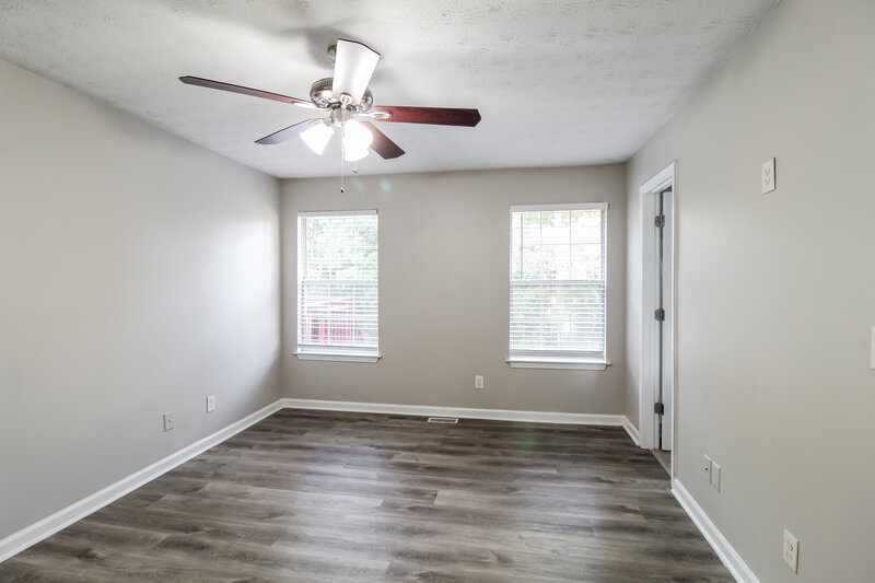 2,260/Mo, 4419 Cross Ln Decatur, GA 30035 Main Bedroom View