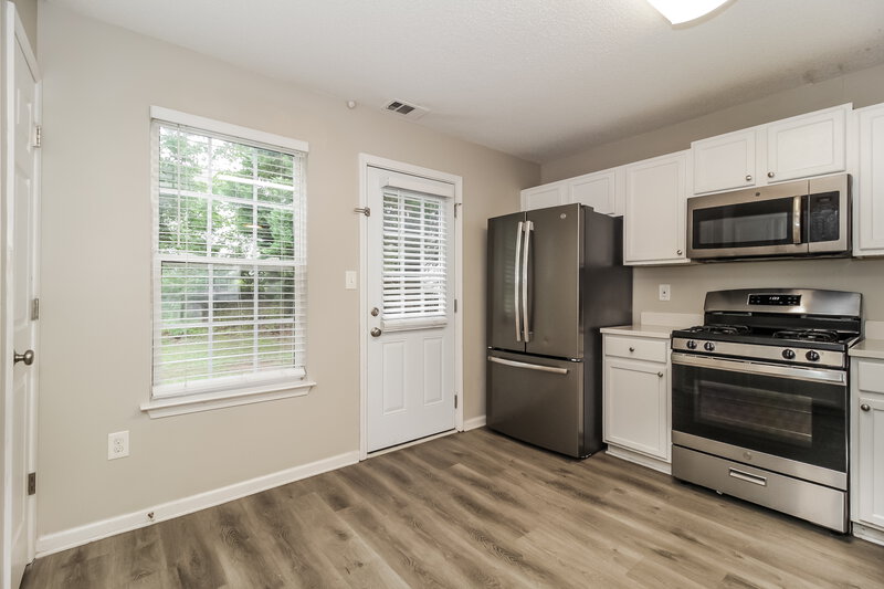 1,705/Mo, 109 St Ann St Dallas, GA 30157 Kitchen View 3