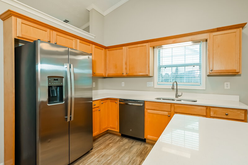 2,425/Mo, 752 Fairmont Park Dr Dacula, GA 30019 Kitchen View