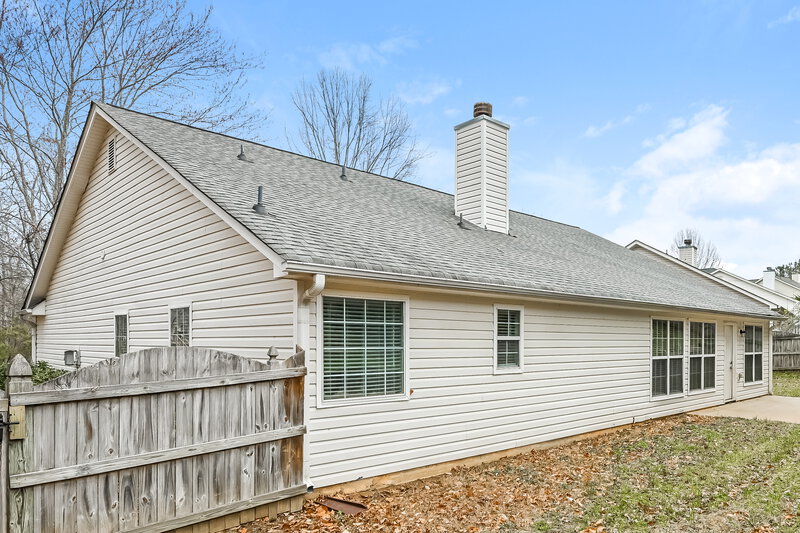 2,425/Mo, 752 Fairmont Park Dr Dacula, GA 30019 Rear View