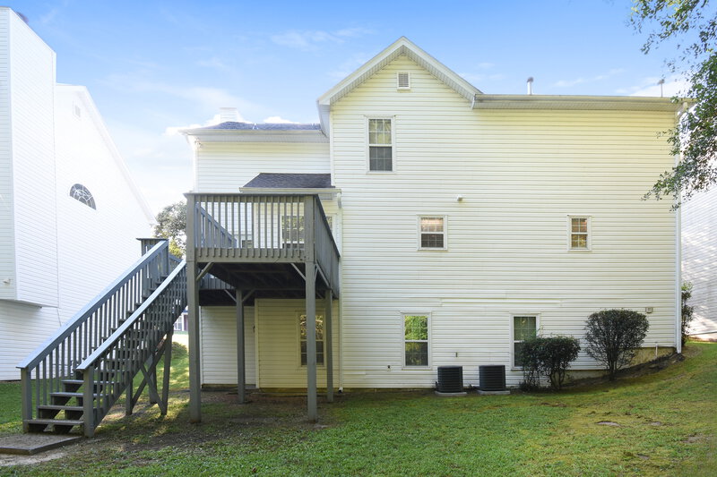 1,935/Mo, 655 Simon Ive Drive Lawrenceville, GA 30045 Rear View