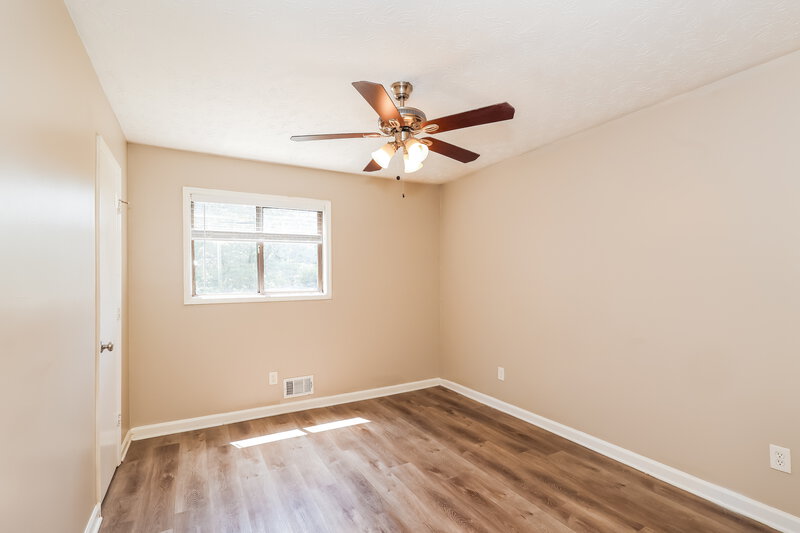 2,215/Mo, 4140 Hawkins Xing Atlanta, GA 30349 Bedroom View 2