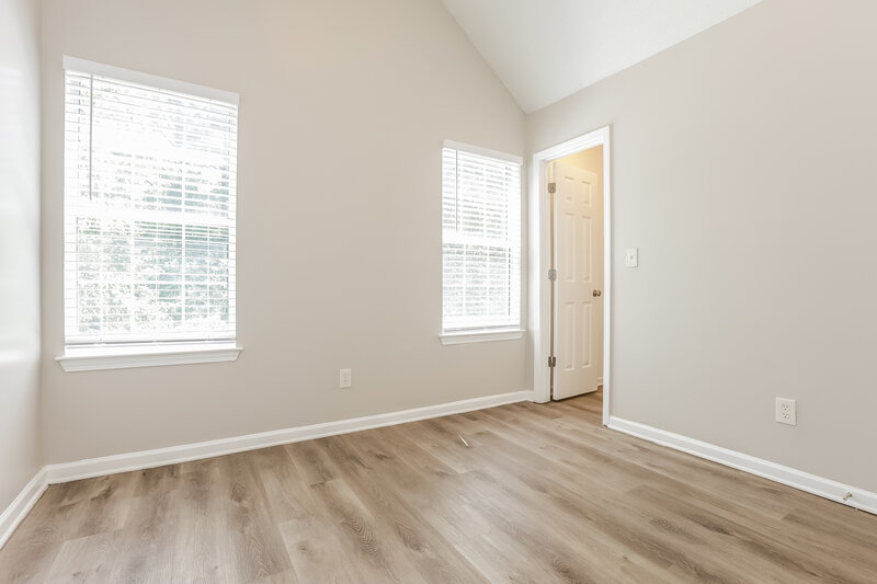 1,900/Mo, 3963 Waldrop Hills Dr Decatur, GA 30034 Bedroom View
