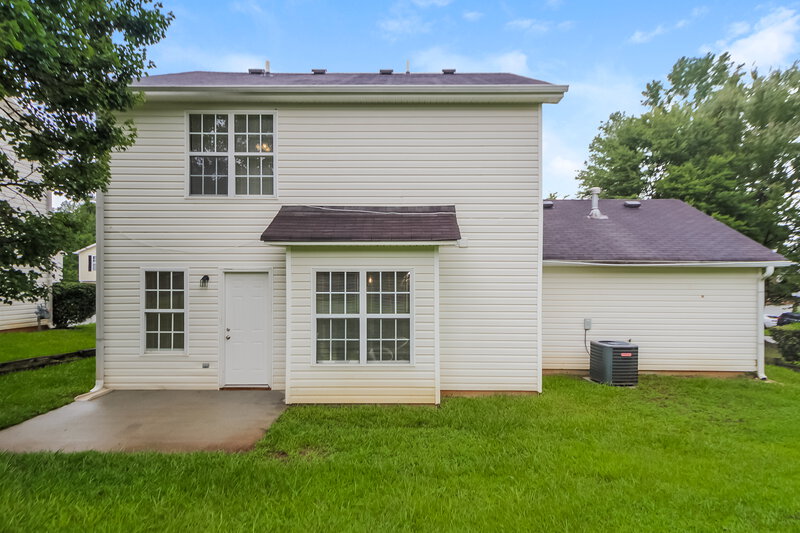 1,935/Mo, 2028 Oak Terrace Drive Southeast Atlanta, GA 30316 Rear View 2
