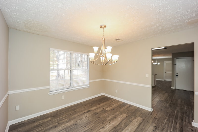 1,935/Mo, 5476 Perching Place Lithonia, GA 30058 Dining Room View