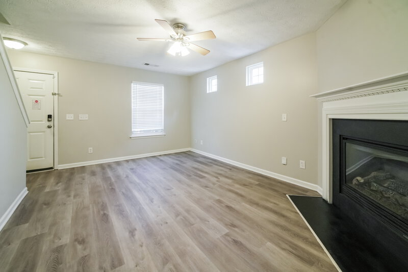 1,850/Mo, 128 Oak Grove Pl Acworth, GA 30102 Living Room View 2