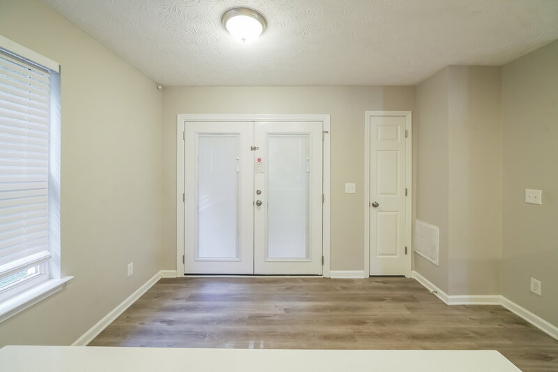 1,850/Mo, 128 Oak Grove Pl Acworth, GA 30102 Dining Room View