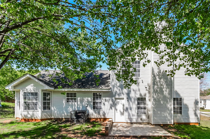 3,020/Mo, 3560 Waldrop Rd Decatur, GA 30034 Rear View