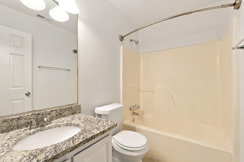 2,210/Mo, 1001 Maidstone Court Marietta, GA 30066 Bathroom View