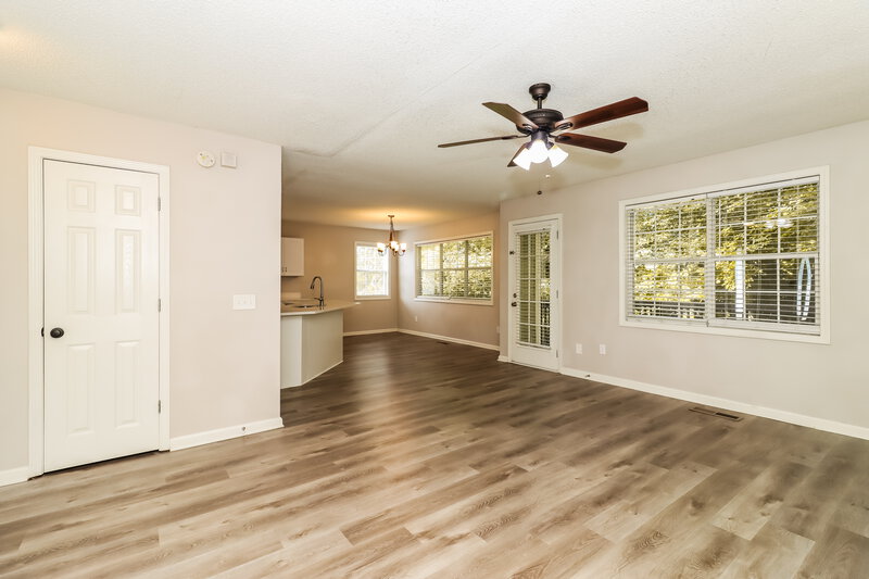 2,115/Mo, 1042 Whispering Woods Drive Canton, GA 30114 Living Room View 2