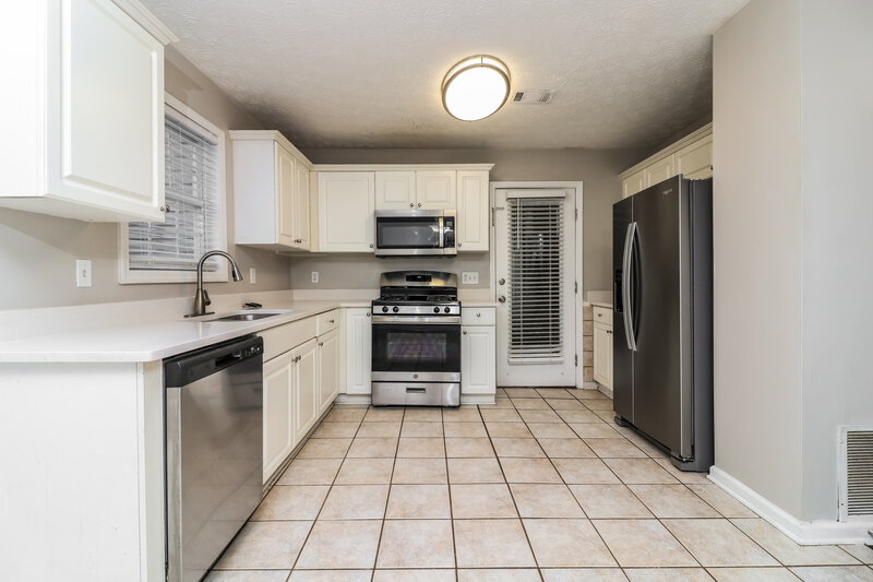 2,005/Mo, 23 Nellie Brook Dr SW Mableton, GA 30126 Kitchen View