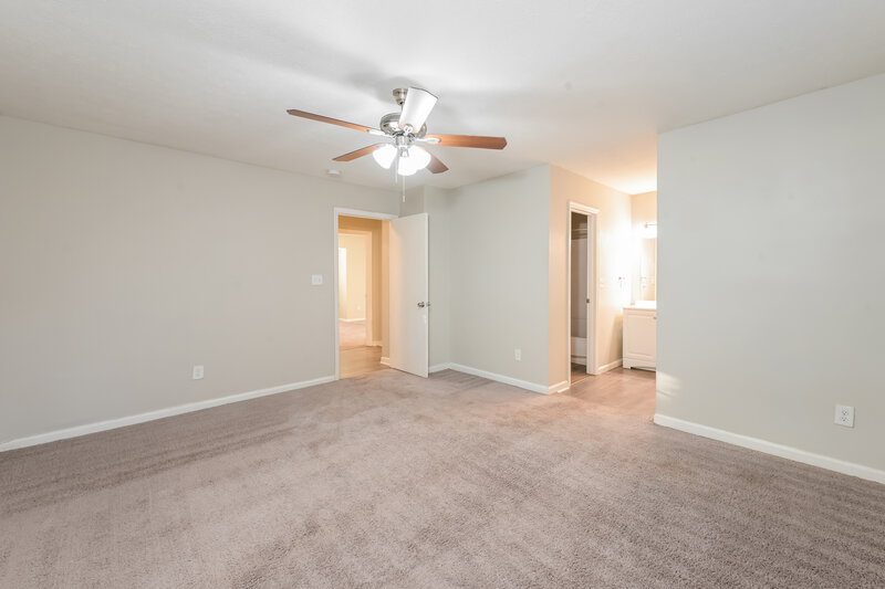 1,685/Mo, 5178 Scarbrough Ln Stone Mountain, GA 30088 Main Bedroom View