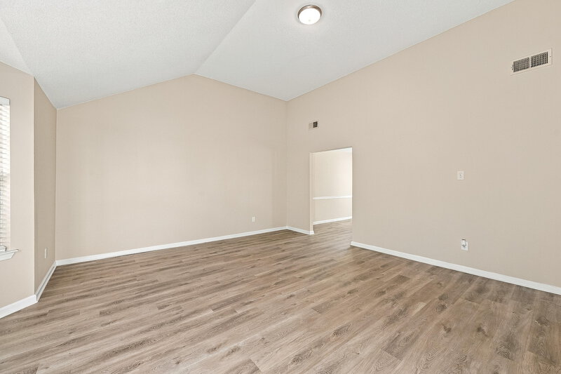 2,160/Mo, 7537 Edenberry Way Lithonia, GA 30058 Living Room View