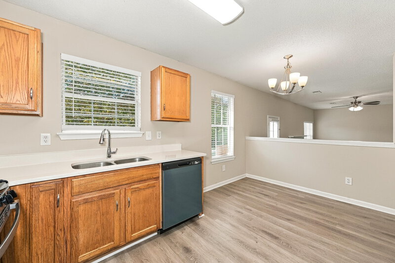 2,160/Mo, 7537 Edenberry Way Lithonia, GA 30058 Kitchen View 2