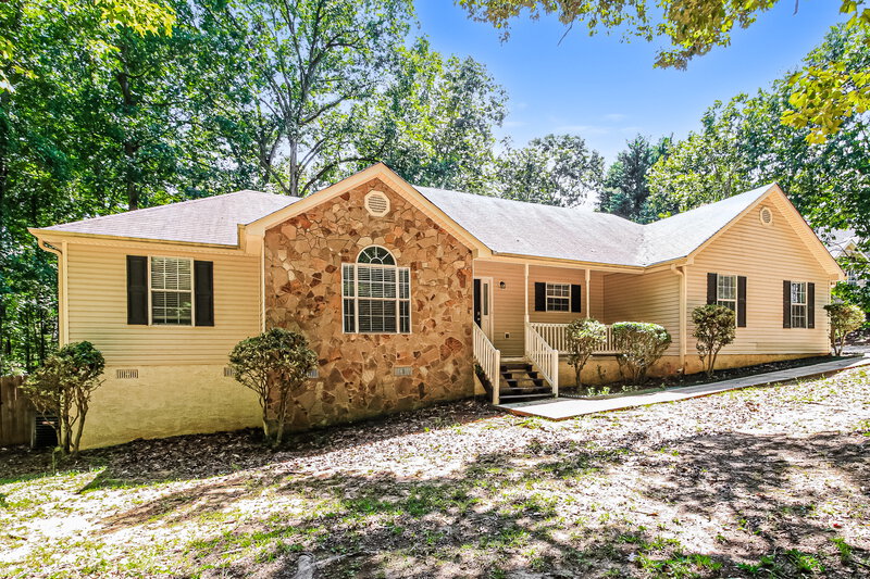 2,080/Mo, 709 Miami Ct McDonough, GA 30252 Front View 2
