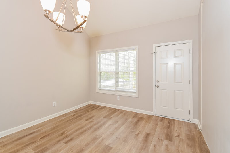 2,395/Mo, 5130 Villas Terrace Stone Mountain, GA 30088 Dining Room View