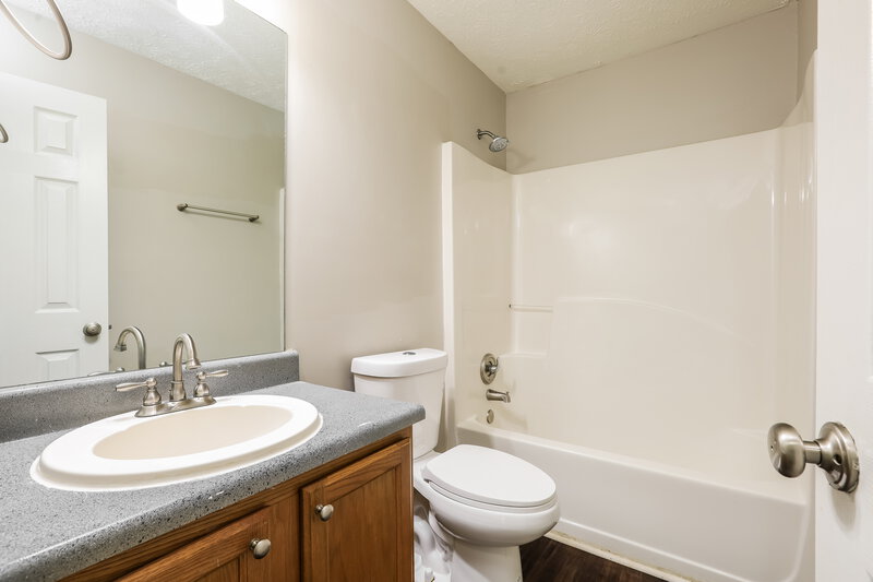2,065/Mo, 7065 Springgrove Ct Austell, GA 30168 Bathroom View 2