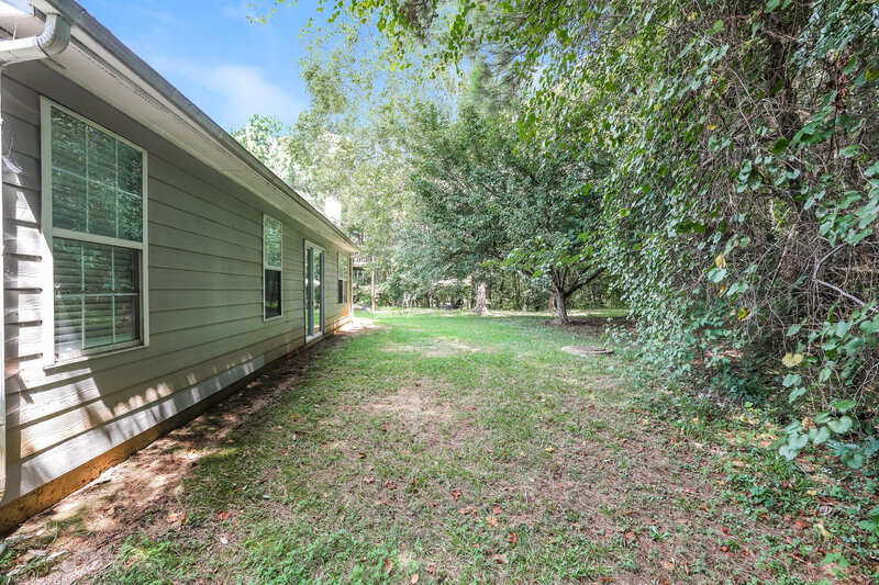 2,065/Mo, 7065 Springgrove Ct Austell, GA 30168 Backyard View