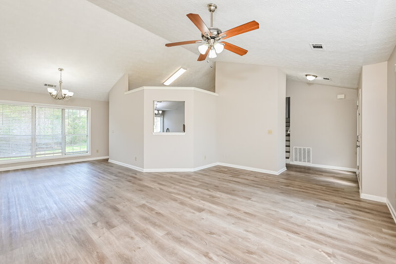 2,555/Mo, 1212 Shade Ct Lawrenceville, GA 30044 Living Room View 2