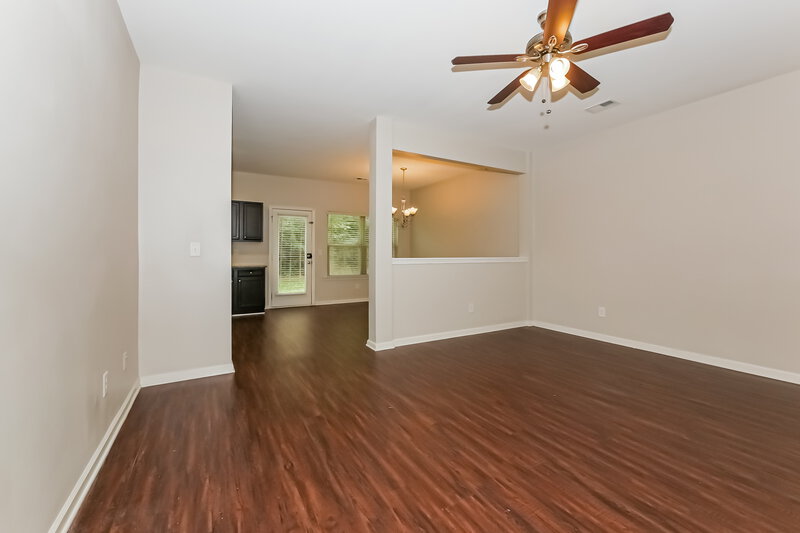 1,740/Mo, 340 Rankin Cir McDonough, GA 30253 Living Room View 2