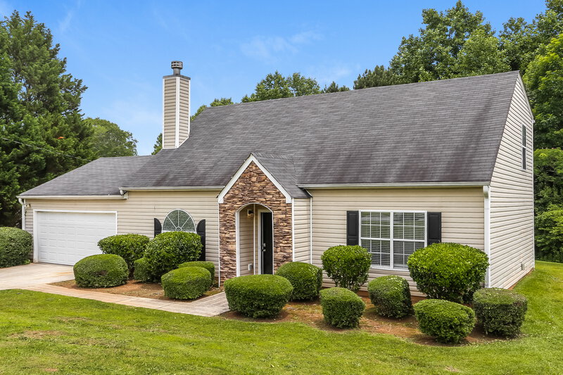2,940/Mo, 5660 Blackberry Row Ellenwood, GA 30294 Front View