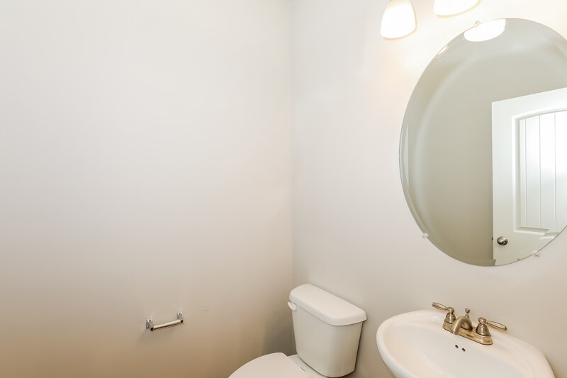 2,315/Mo, 12222 Shelby Ct Hampton, GA 30228 Bathroom View 2