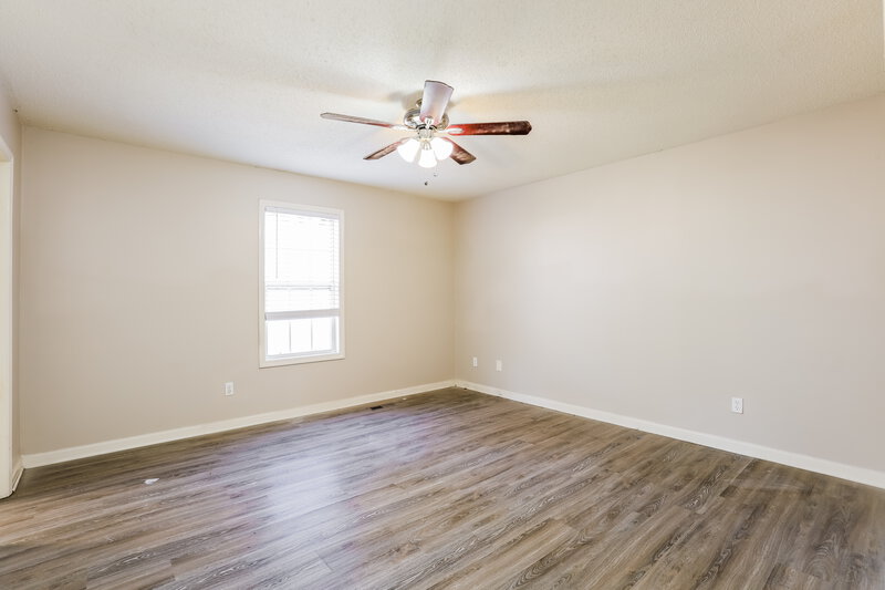 0/Mo, 425 Remington Court Villa Rica, GA 30180 Main Bedroom View