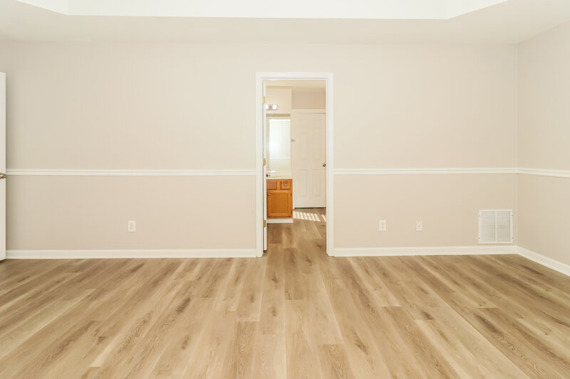 1,950/Mo, 540 Hillcrest Cross Rd Canton, GA 30115 Main Bedroom View 3