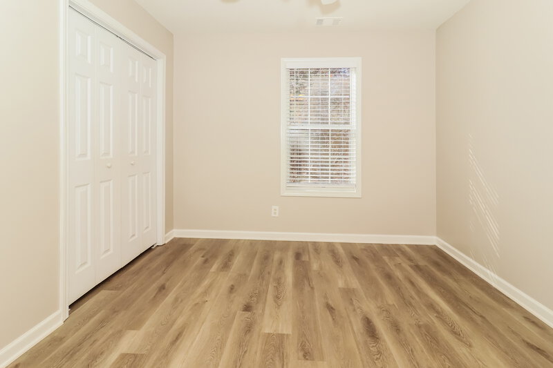 1,950/Mo, 540 Hillcrest Cross Rd Canton, GA 30115 Bedroom View