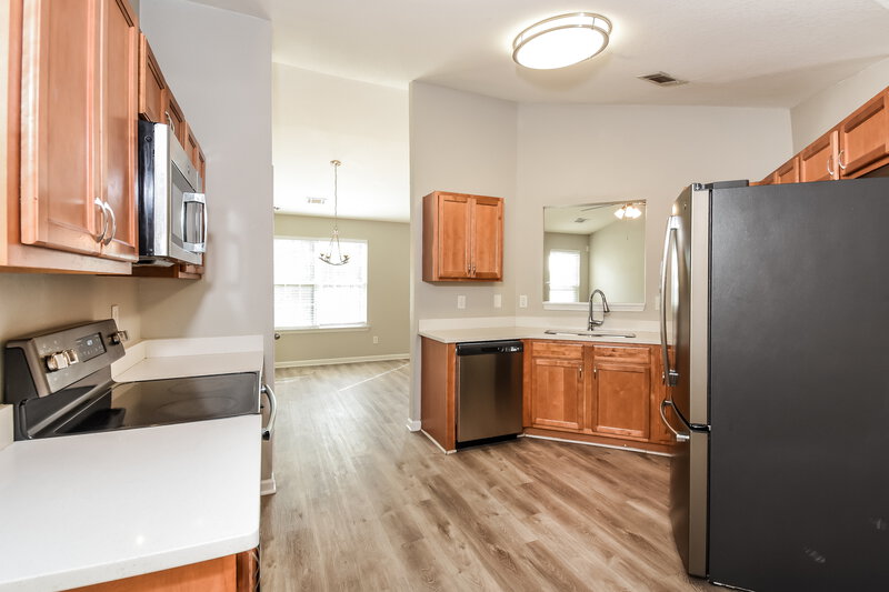 1,775/Mo, 245 Lakeside Point Covington, GA 30016 Kitchen View 2