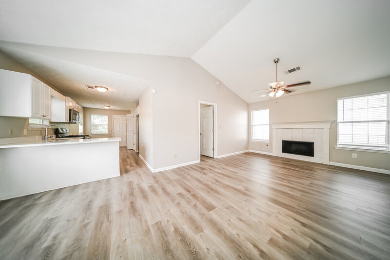1,765/Mo, 204 Adam Cir McDonough, GA 30253 Living Room View