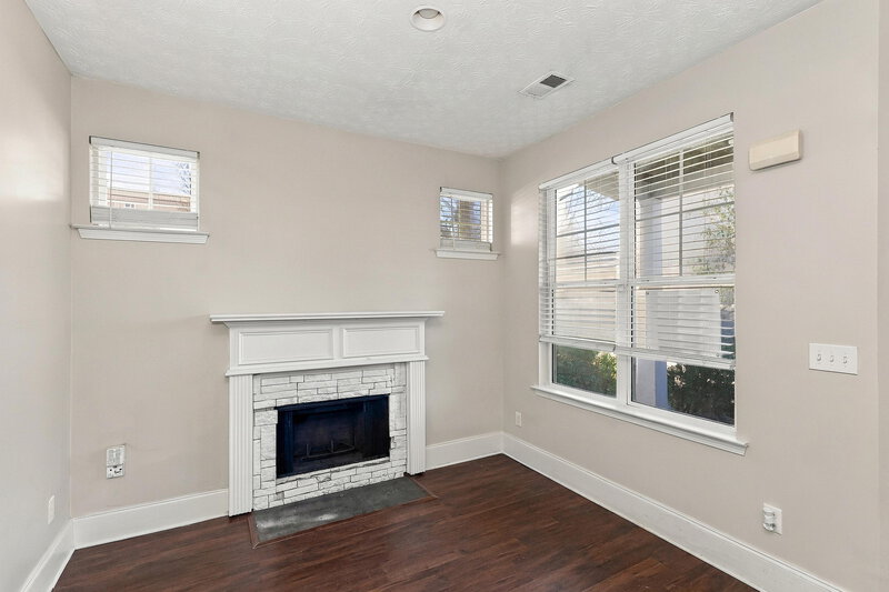 2,000/Mo, 3030 Raven Trace Fairburn, GA 30213 Family Room View