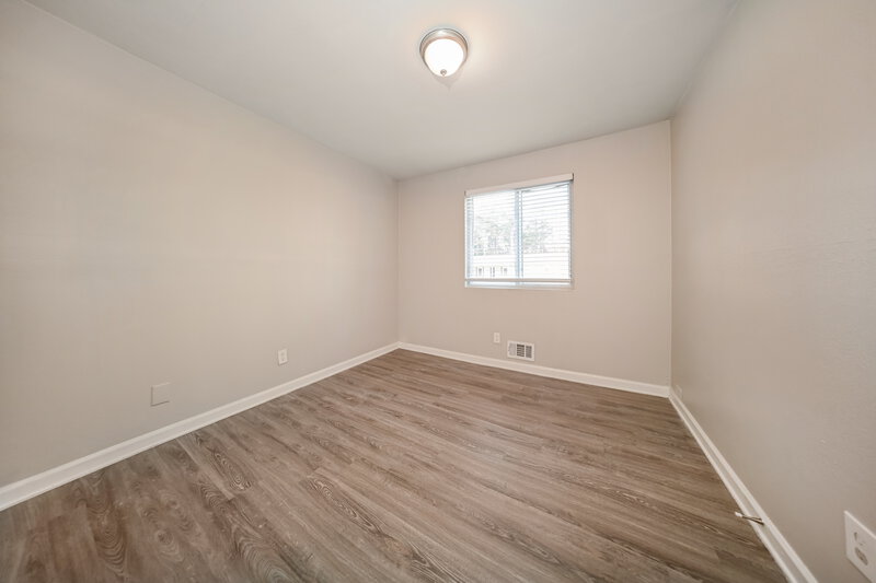 1,790/Mo, 1284 Silver Spur Ct Lithonia, GA 30058 Bedroom View 2