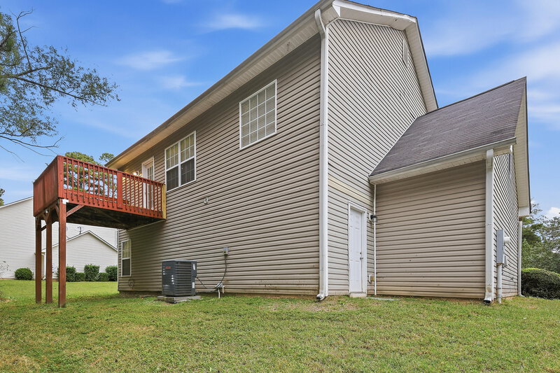 2,030/Mo, 1020 Trotters Farm Rd Fairburn, GA 30213 Rear View