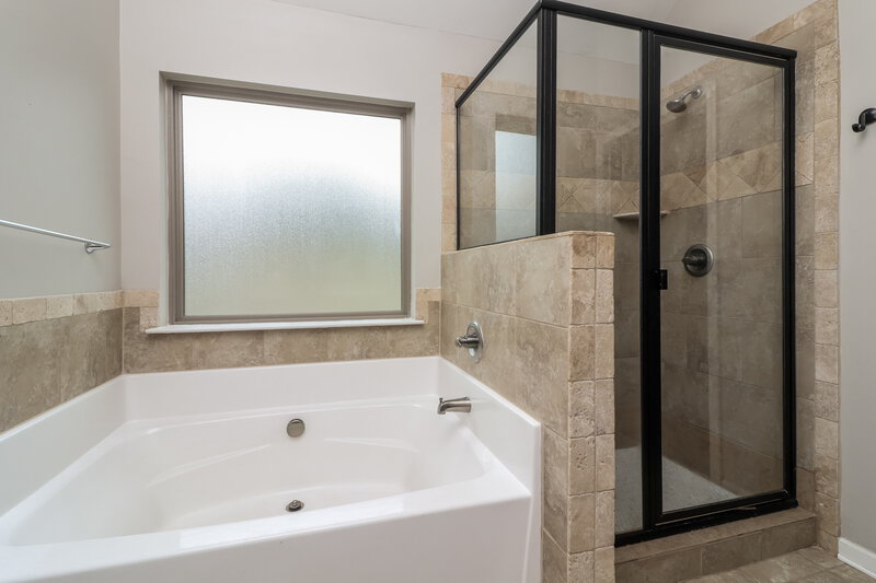 2,385/Mo, 1115 Joslin Path Douglasville, GA 30134 Main Bathroom View 2