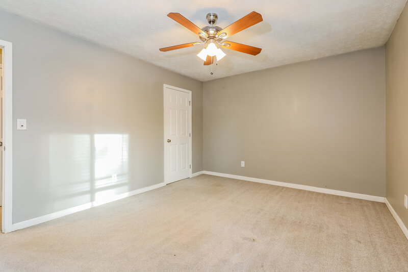 1,990/Mo, 8330 Beechwood Ct Riverdale, GA 30274 Main Bedroom View 2