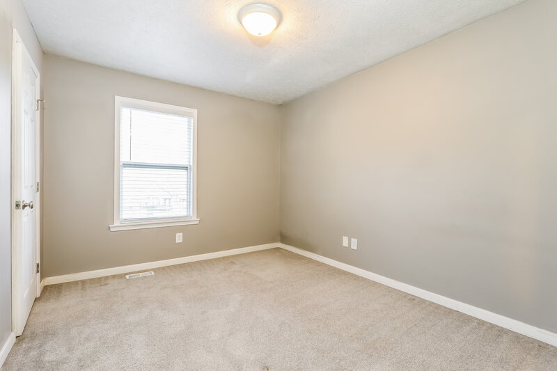 1,990/Mo, 8330 Beechwood Ct Riverdale, GA 30274 Bedroom View 4