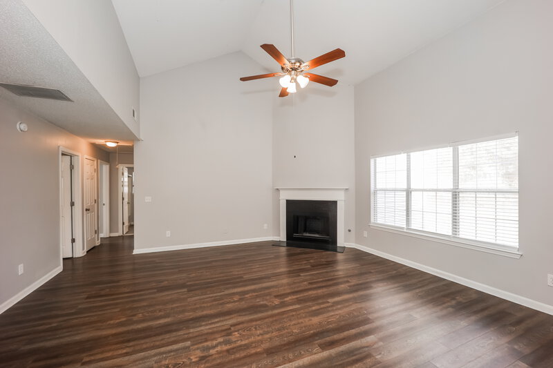 1,795/Mo, 15 Cory Ct Covington, GA 30016 Living Room View 2