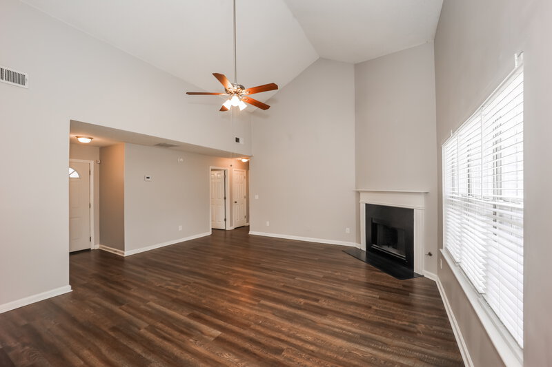 1,795/Mo, 15 Cory Ct Covington, GA 30016 Living Room View 3