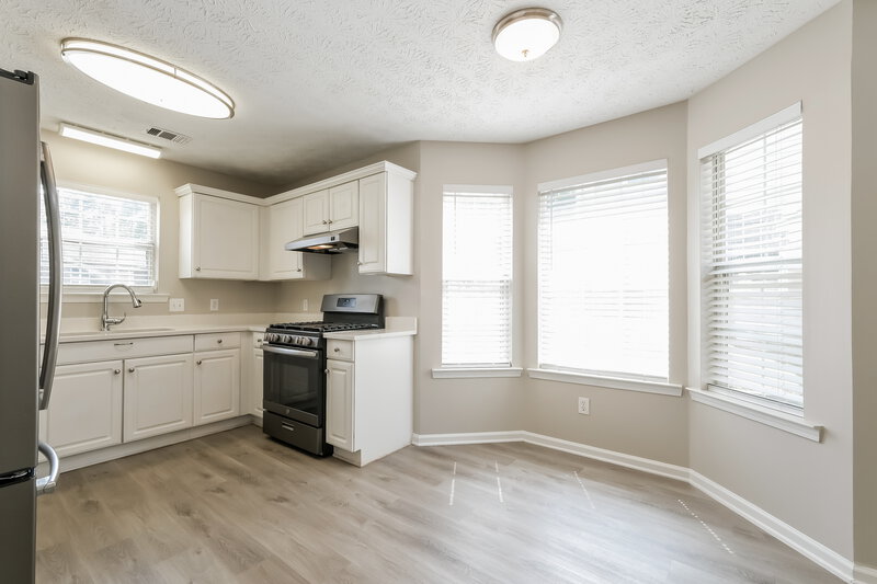 2,215/Mo, 2060 Stoneoak Dr Lawrenceville, GA 30043 Dining Room View