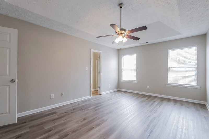 2,215/Mo, 2060 Stoneoak Dr Lawrenceville, GA 30043 Main Bedroom View 2