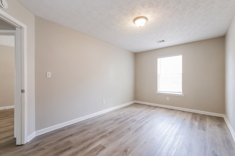 2,215/Mo, 2060 Stoneoak Dr Lawrenceville, GA 30043 Bedroom View
