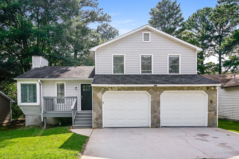 1,865/Mo, 2093 Phillips Rd Lithonia, GA 30058 External View