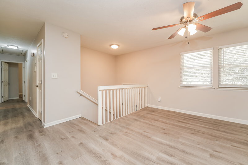 0/Mo, 2194 Cherokee Valley Cir Lithonia, GA 30058 Living Room View 2