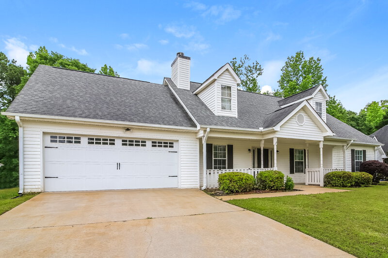 1,930/Mo, 25 Woodland Dr Covington, GA 30016 Front View