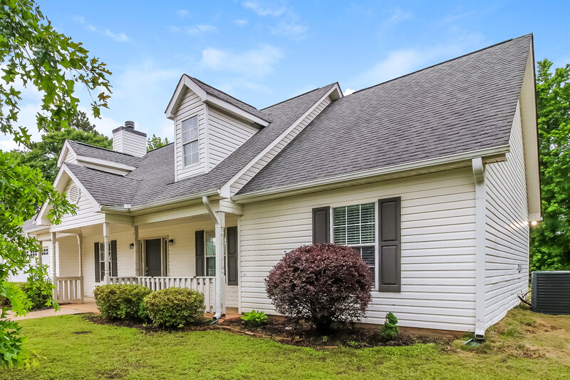 1,930/Mo, 25 Woodland Dr Covington, GA 30016 Front View 2