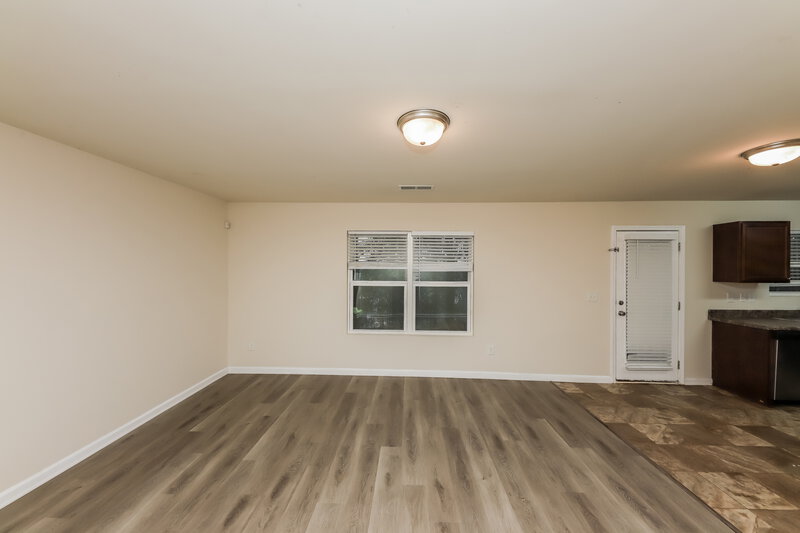 1,585/Mo, 329 Freeman Cir Villa Rica, GA 30180 Living Room View 2