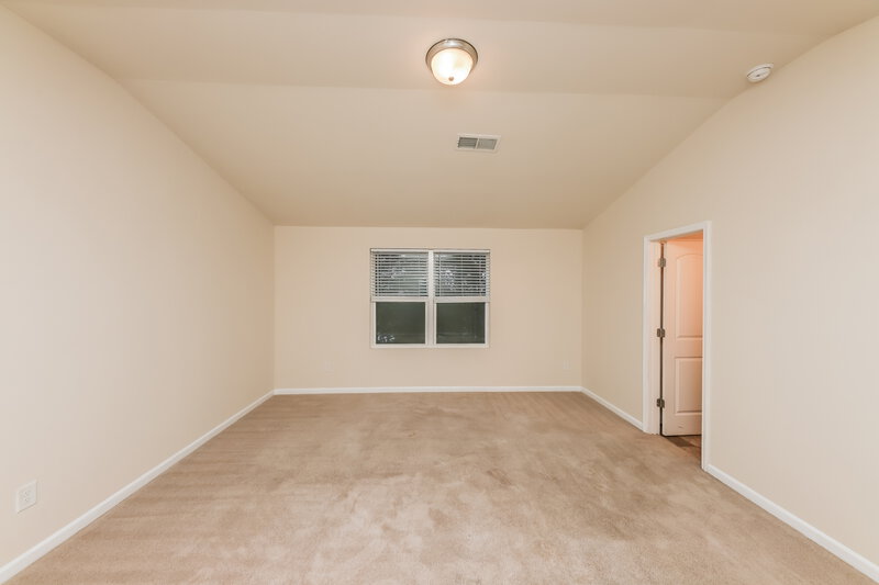 1,585/Mo, 329 Freeman Cir Villa Rica, GA 30180 Main Bedroom View 2
