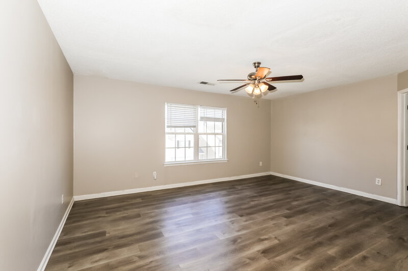 1,805/Mo, 1231 Brookstone Rd Atlanta, GA 30349 Living Room View